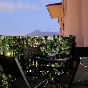 https://napoli-central-lumina-suites.hotels-amalfi.com