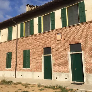 https://la-caiella.it-lombardy.com